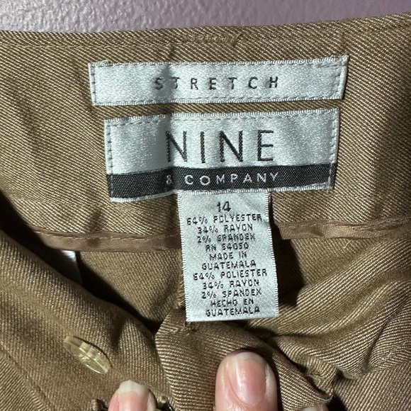 Women’s Nine & Co Tan Dress Pants - Picture 2 of 5